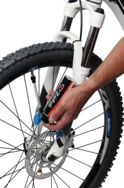 Zefal Repair Spray 100ml -Bike Parts Central 46193 zefal repair spray 100ml